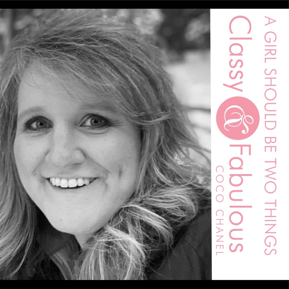 Meet your Posher, Denise